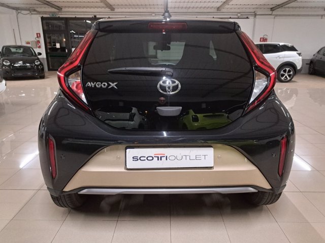 TOYOTA Aygo x 1.0 lounge 72cv