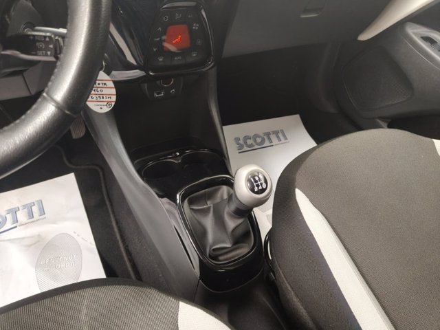 TOYOTA Aygo 5p 1.0 x-play my15