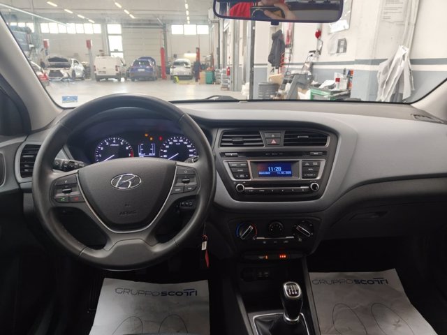 HYUNDAI I20 5p 1.2 comfort 84cv