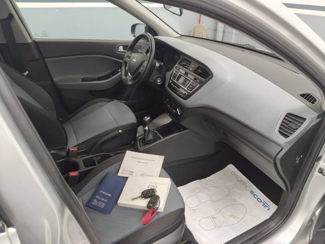 HYUNDAI I20 5p 1.2 comfort 84cv