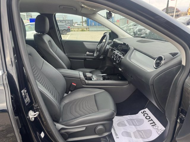 MERCEDES B 180 d premium auto