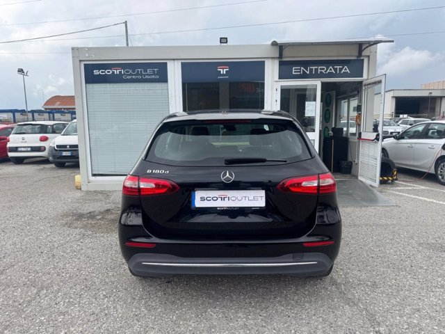 MERCEDES B 180 d premium auto