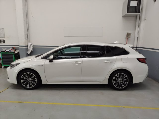 TOYOTA Corolla touring sports 1.8h business cvt