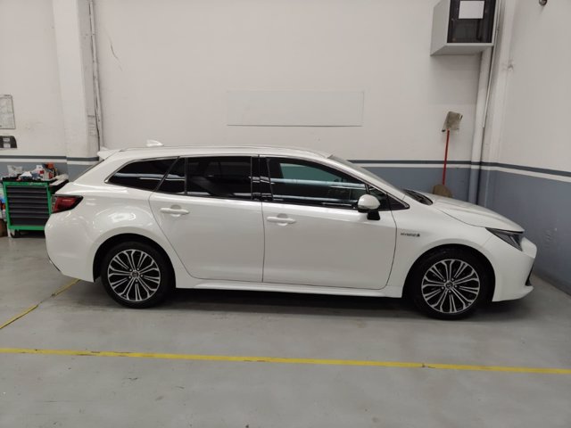 TOYOTA Corolla touring sports 1.8h business cvt