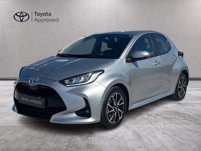 TOYOTA Yaris 1.5h trend