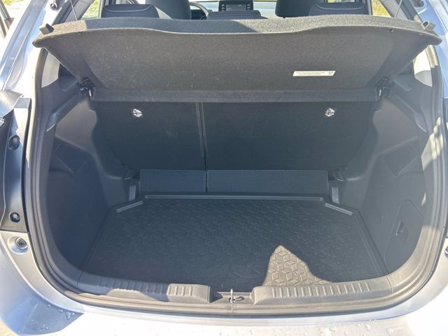 TOYOTA Yaris 1.5h trend