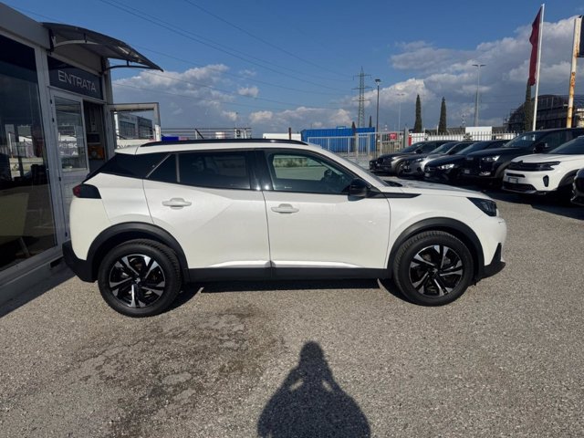 PEUGEOT 2008 PureTech 100 S&S Active