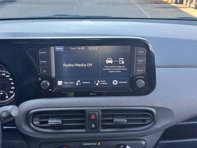 HYUNDAI i10 1.0 MPI Advanced