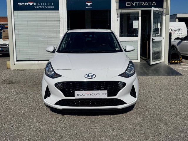 HYUNDAI i10 1.0 MPI Advanced