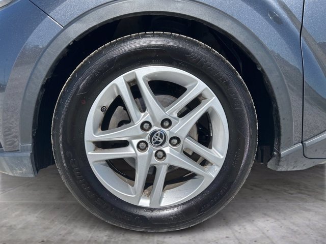 TOYOTA C-hr 1.8h business e-cvt