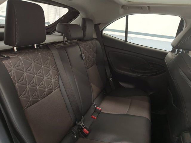 TOYOTA Yaris cross 1.5h lounge fwd 116cv e-cvt