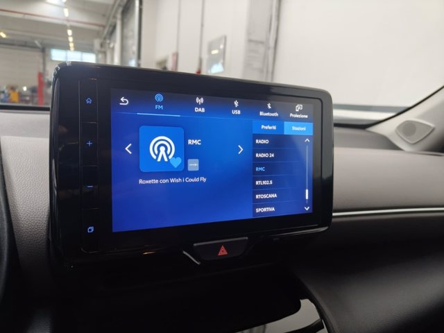 TOYOTA Yaris cross 1.5h lounge fwd 116cv e-cvt