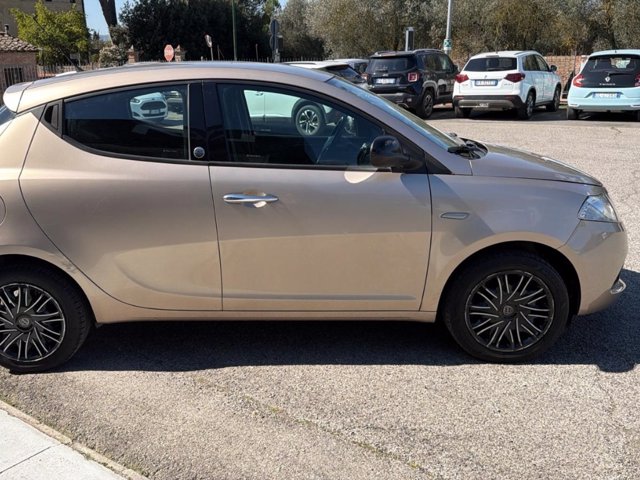 LANCIA Ypsilon 1.2 gold ecochic gpl 69cv my19