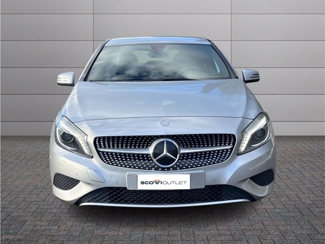 MERCEDES A 180 sport e6