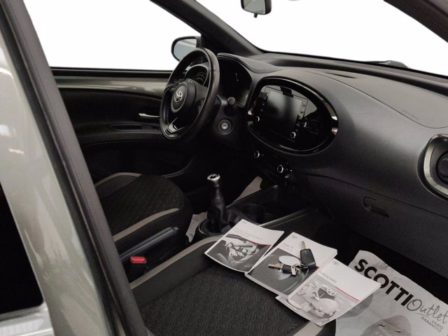 TOYOTA Aygo X 1.0 VVT-i 72 CV 5 porte Trend