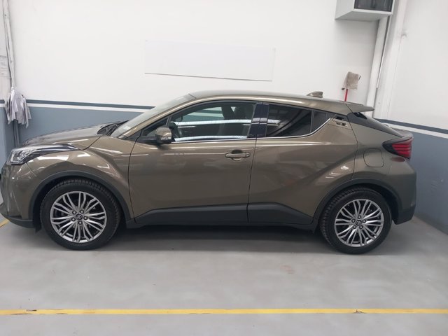 TOYOTA C-hr 1.8h trend e-cvt