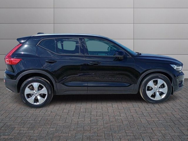 VOLVO Xc40 2.0 d3 momentum geartronic my20