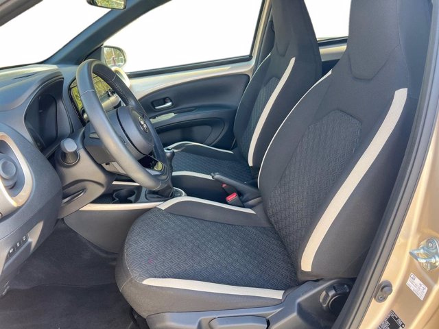 TOYOTA Aygo x 1.0 trend air 72cv