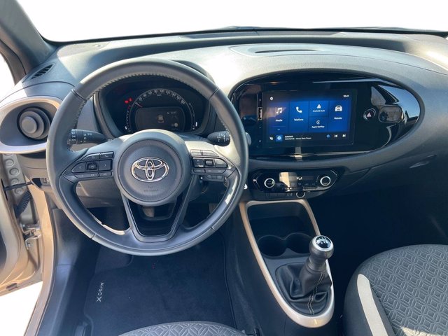 TOYOTA Aygo x 1.0 trend air 72cv