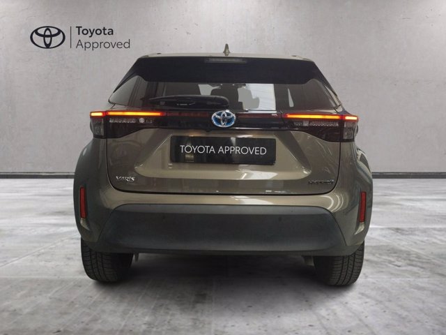 TOYOTA Yaris cross 1.5h lounge fwd 116cv e-cvt