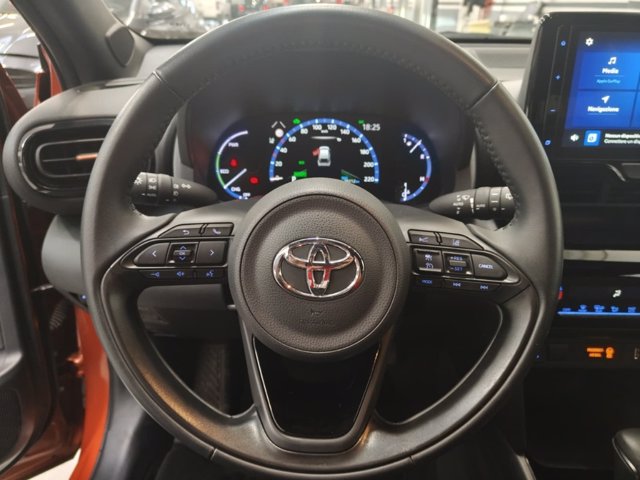 TOYOTA Yaris cross 1.5h orange edition fwd 116cv e-cvt