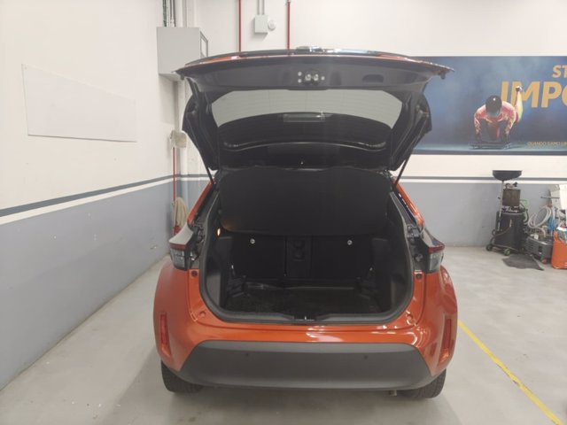 TOYOTA Yaris cross 1.5h orange edition fwd 116cv e-cvt