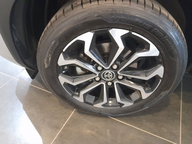 TOYOTA Yaris cross 1.5h trend fwd 115cv e-cvt