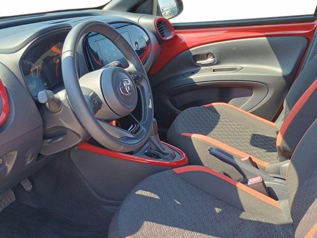 TOYOTA Aygo x 1.0 lounge air 72cv s-cvt