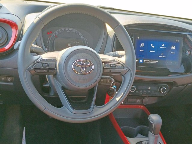 TOYOTA Aygo x 1.0 lounge air 72cv s-cvt