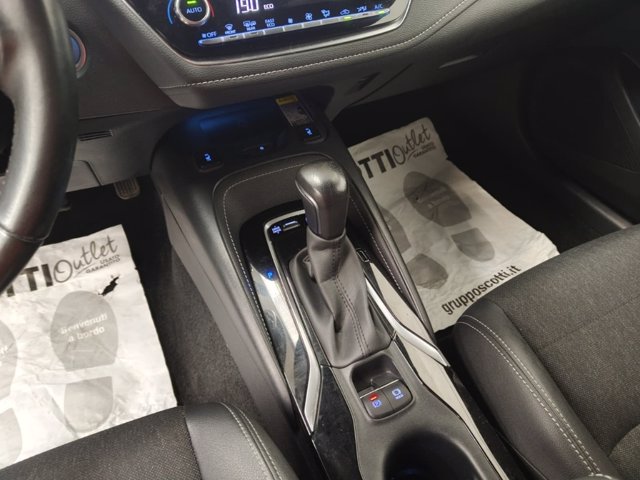 TOYOTA Corolla touring sports 1.8h business cvt