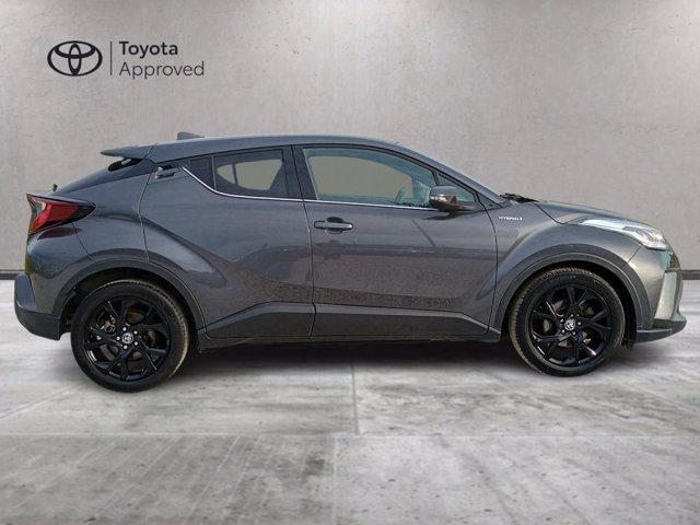 TOYOTA C-HR 1.8 Hybrid E-CVT Trend