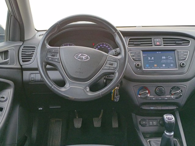 HYUNDAI I20 5p 1.2 mpi connectline 75cv