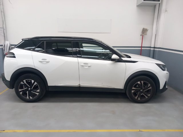 PEUGEOT 2008 1.2 puretech allure s&s 100cv