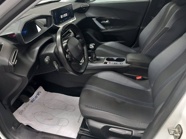 PEUGEOT 2008 1.2 puretech allure s&s 100cv