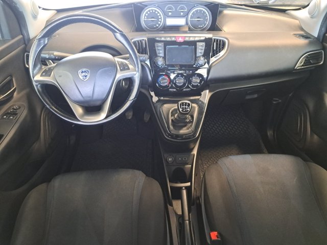 LANCIA Ypsilon 1.0 firefly hybrid gold s&s 70cv