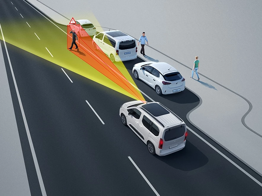 OPEL COMBO LIFE MY2023 BEV Partial Safety Braking 4X3