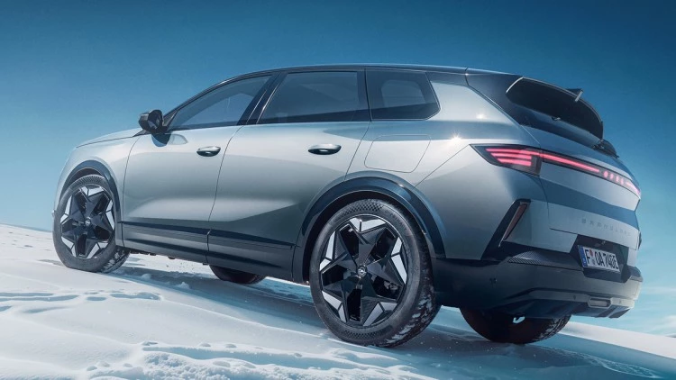 Opel Grandland Electric Awd