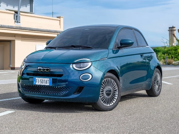 Fiat 500 Hybrid 600X450